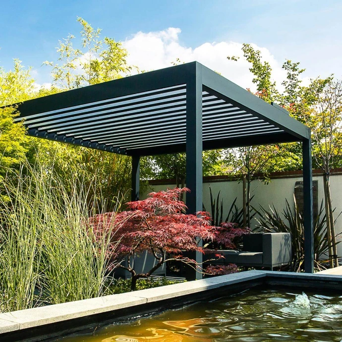 Pergola à lames pour un espace extérieur